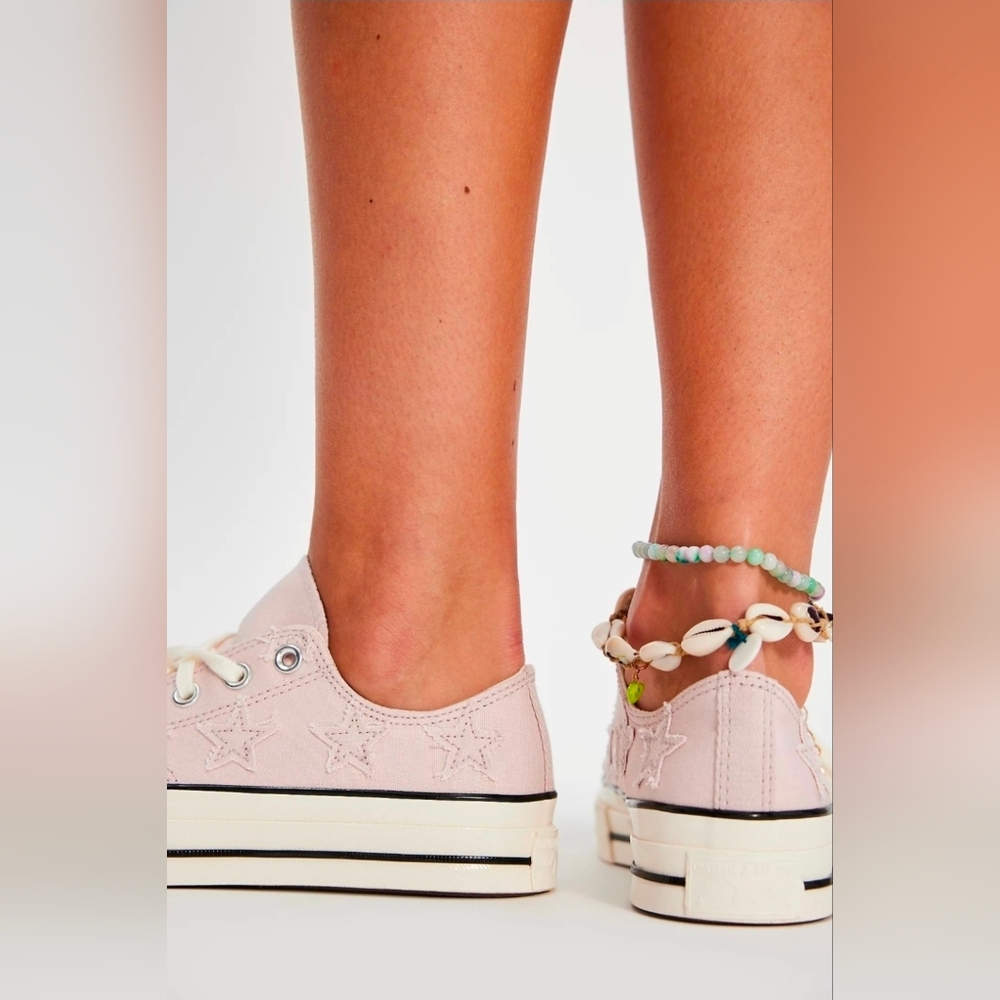 Chuck 70 Celestial Low Sneaker Shy Flamingo 9 Women's Men/Youth 7 Stars - Picture 7 of 12